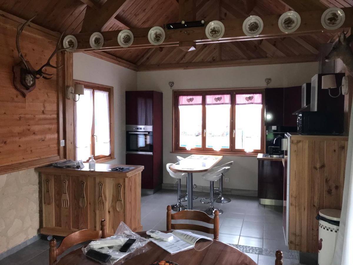 Le Chalet Saint-Quentin-Lamotte-Croix-au-Bailly Exterior photo